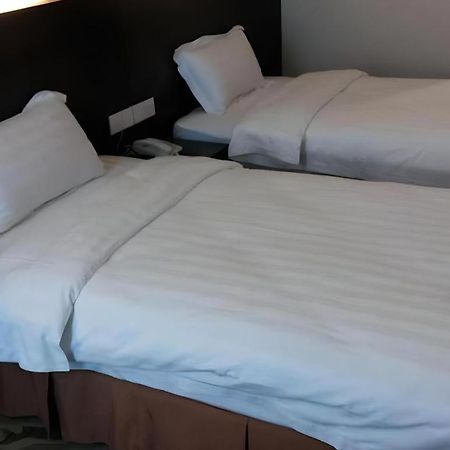 Eminent Hotel Kota Kinabalu Luaran gambar