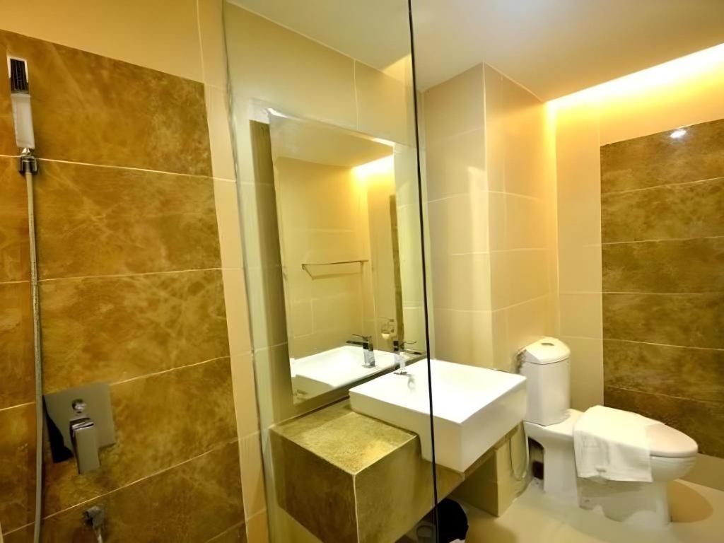 Eminent Hotel Kota Kinabalu Luaran gambar