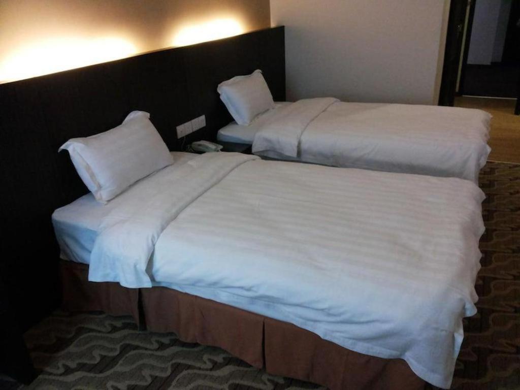 Eminent Hotel Kota Kinabalu Luaran gambar
