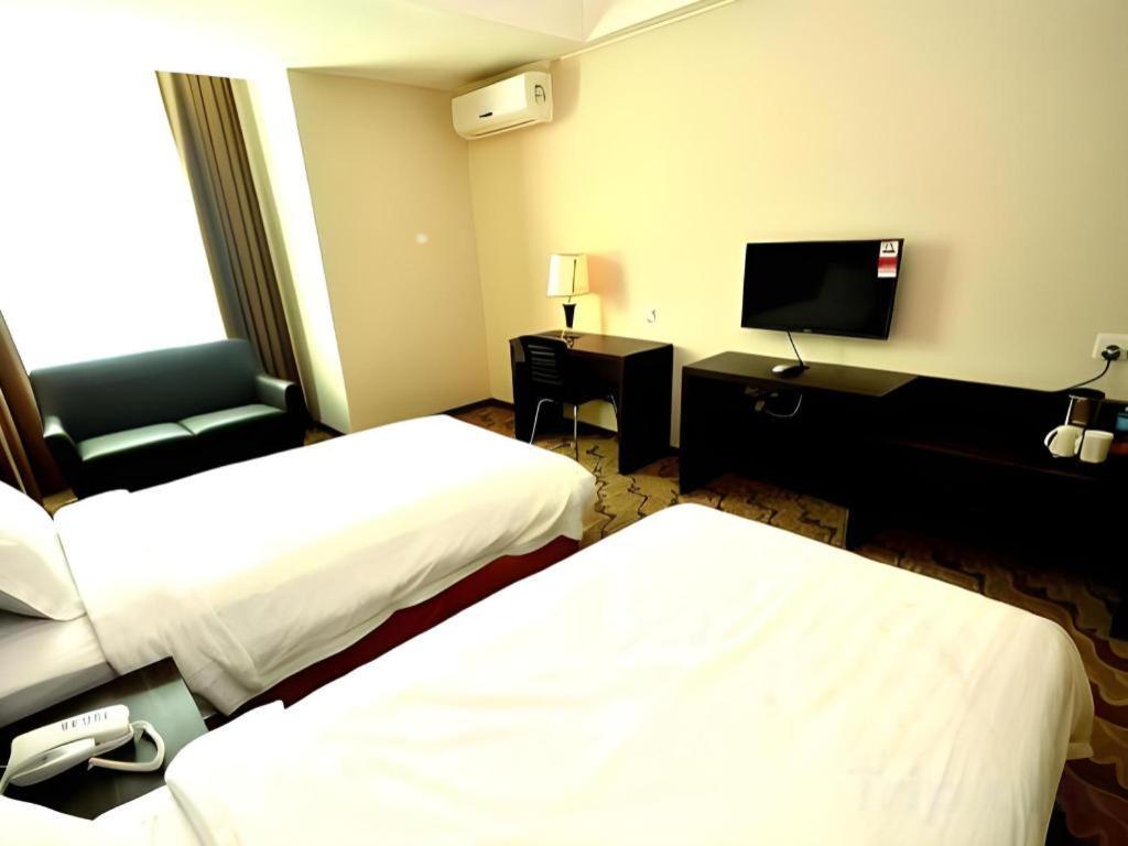 Eminent Hotel Kota Kinabalu Luaran gambar