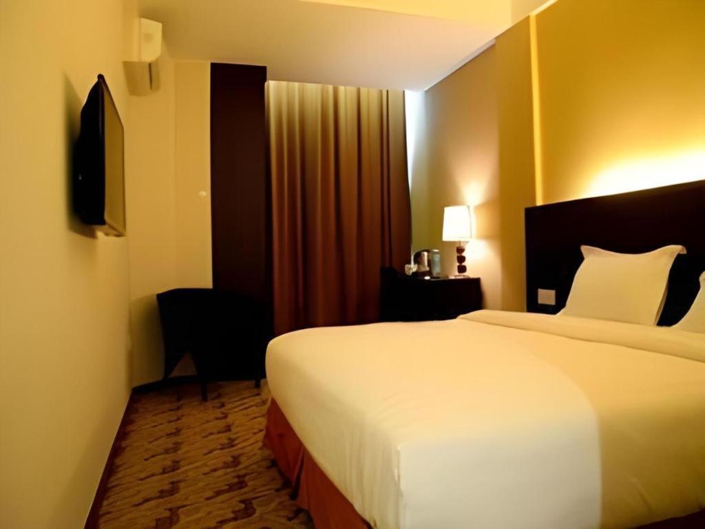 Eminent Hotel Kota Kinabalu Luaran gambar